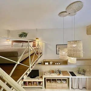 https://nohis-house.lecce-hotels.com